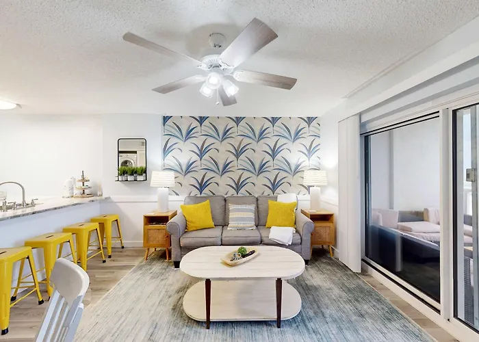 Holiday home 3rd-floor Beachfront With Pool Sauna Gym Hot Tub Gulf Views Balcony *